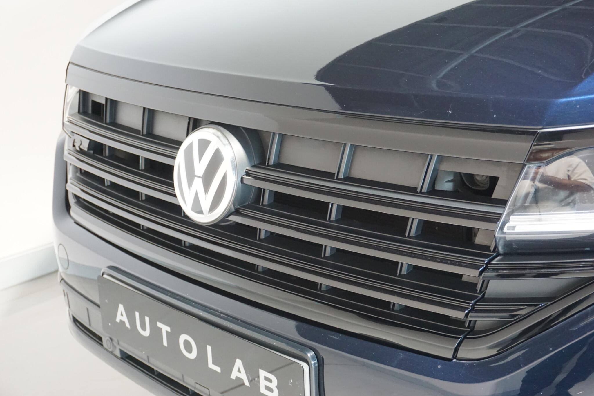 Volkswagen Touareg 3.0 TDI V6 R-Line SUV 5dr Diesel Tiptronic 4Motion Euro 6 (s/s) (286 ps)